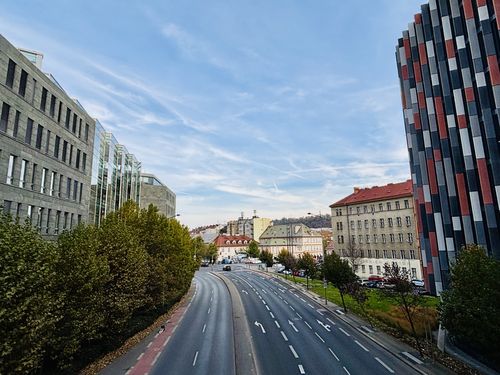 Transformace brownfieldu: Jak Rohanské nábřeží mění zanedbané území na moderní městskou čtvrť